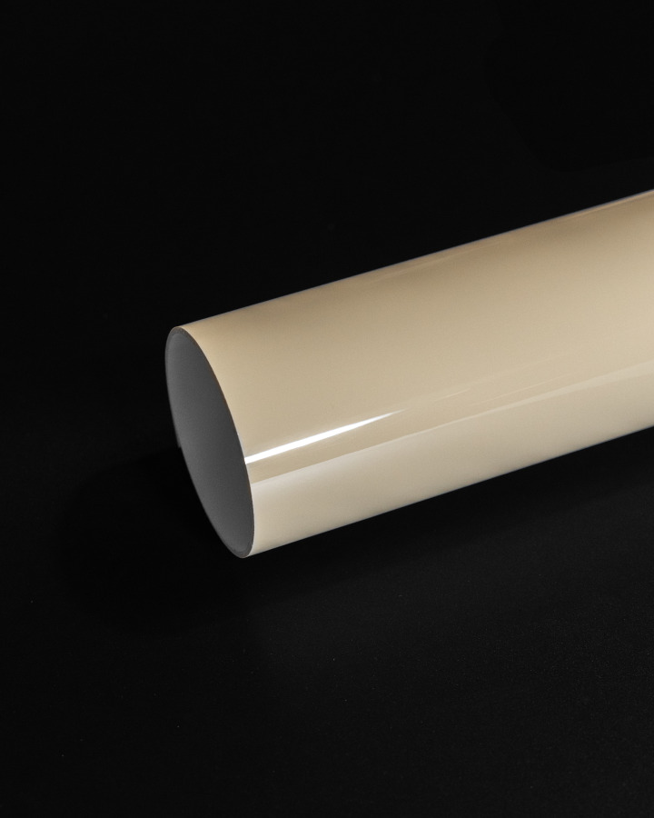 Gloss Ivory swatch
