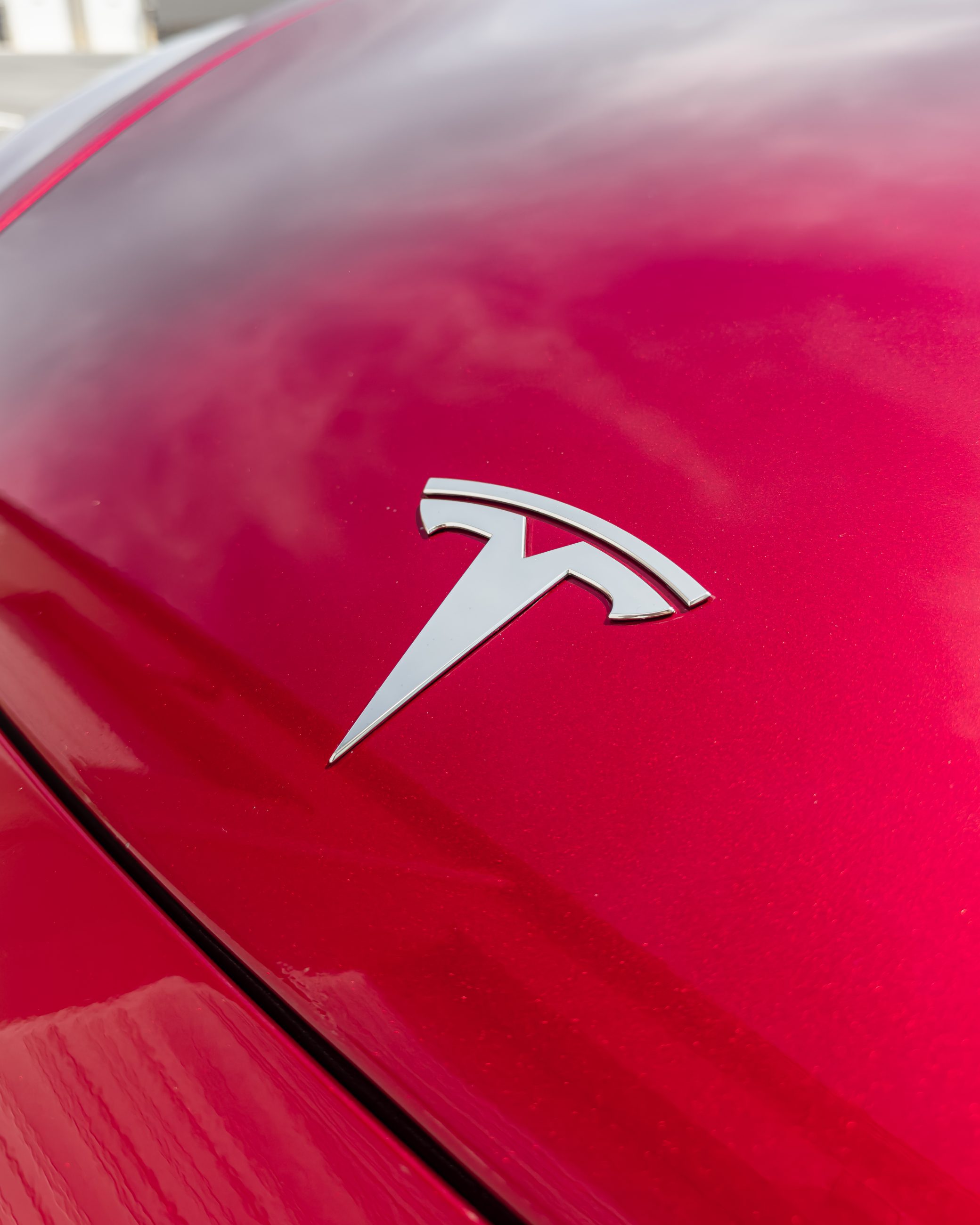 2025 TESLA Model 3