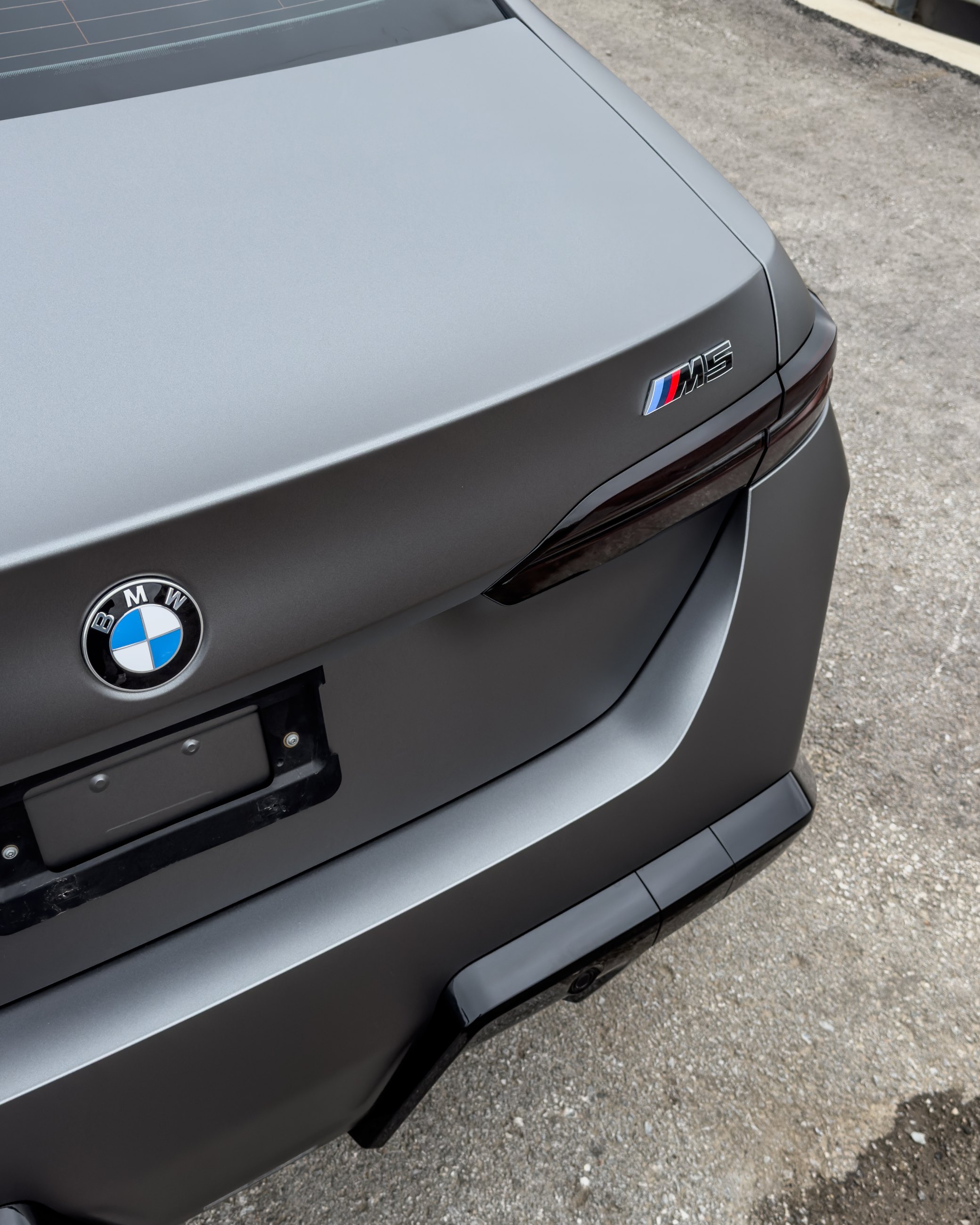 2025 BMW M5 photo