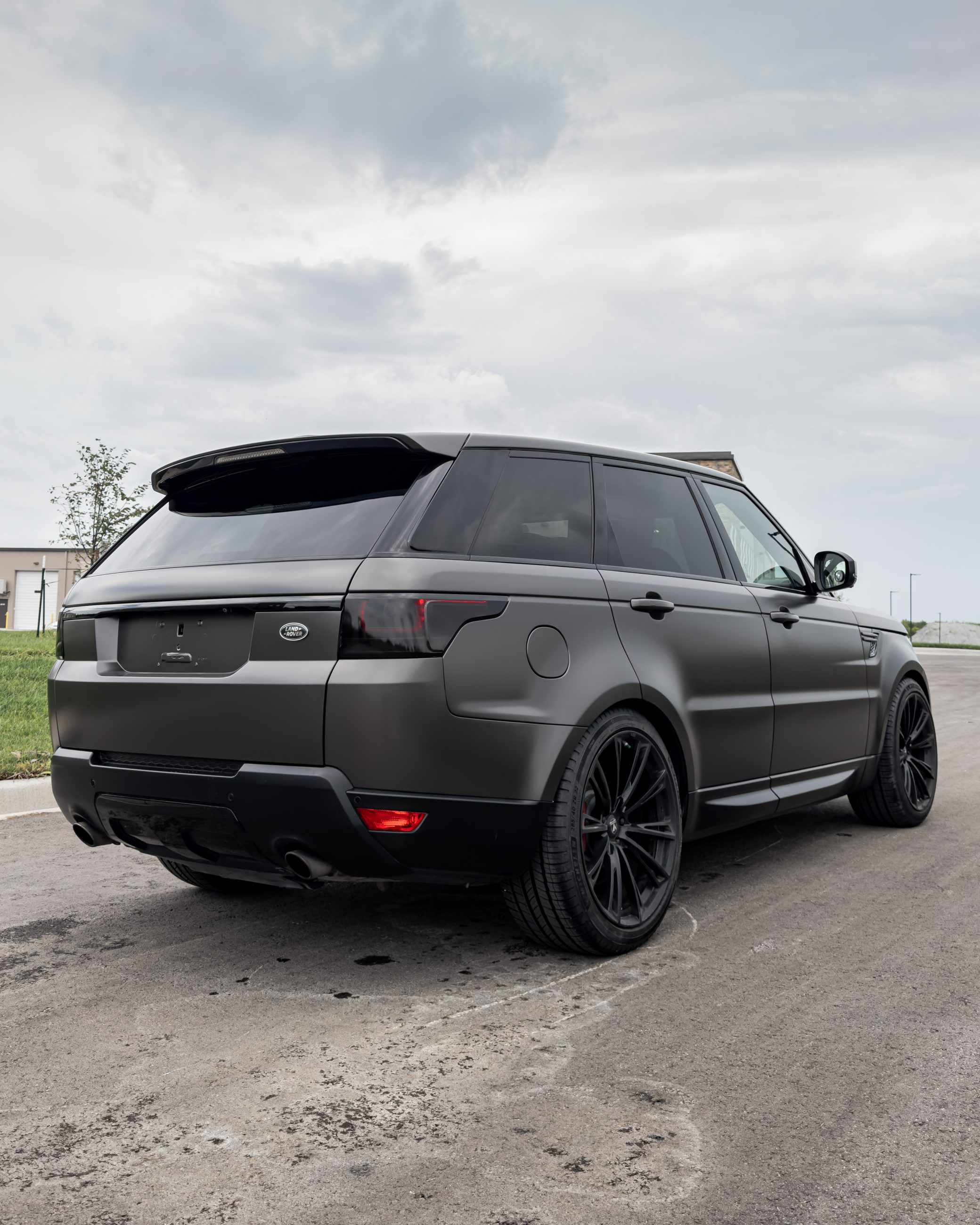2015 Land Rover Range Rover HSE Dynamic photo