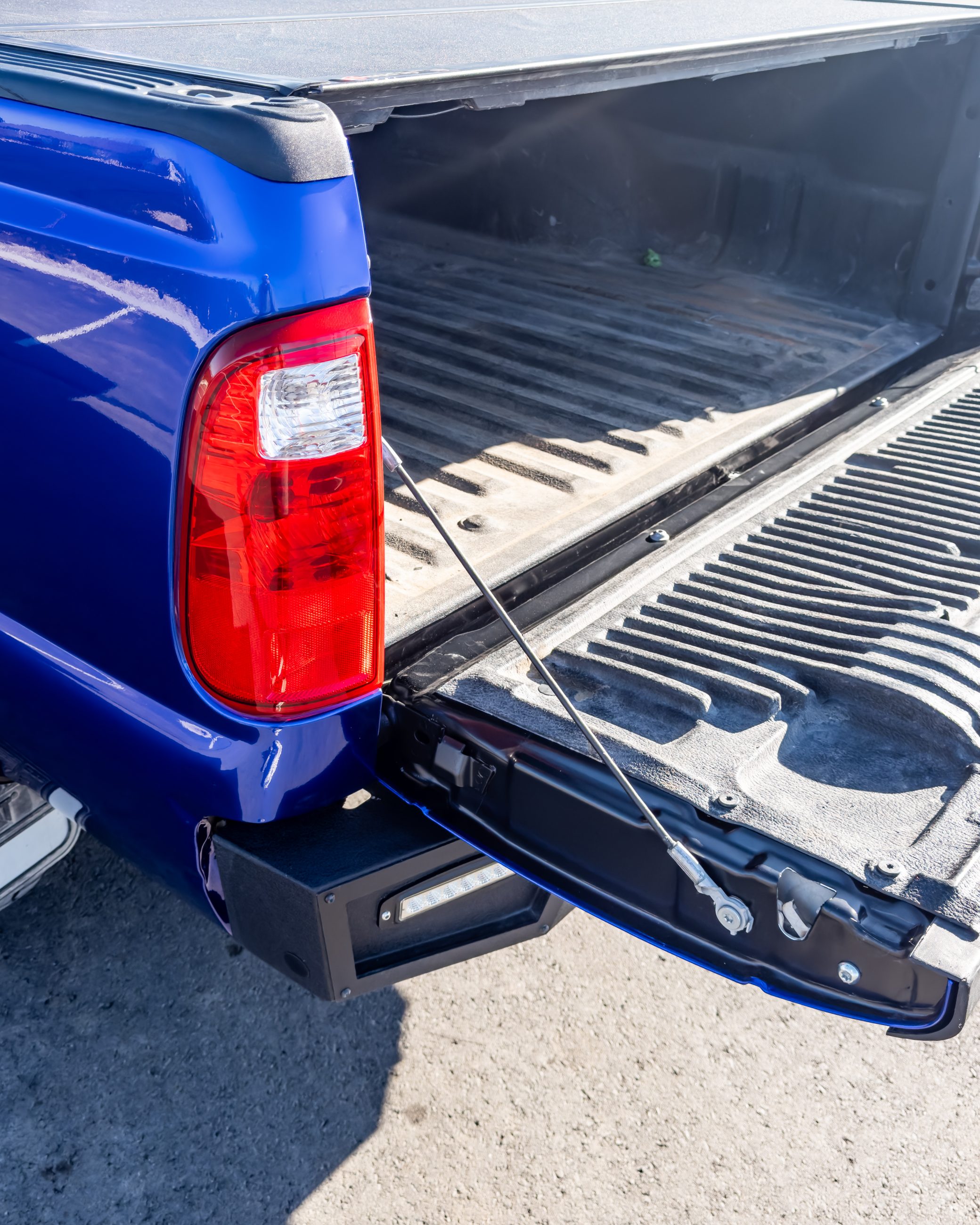 2012 FORD F-250 Super Duty Lariat photo