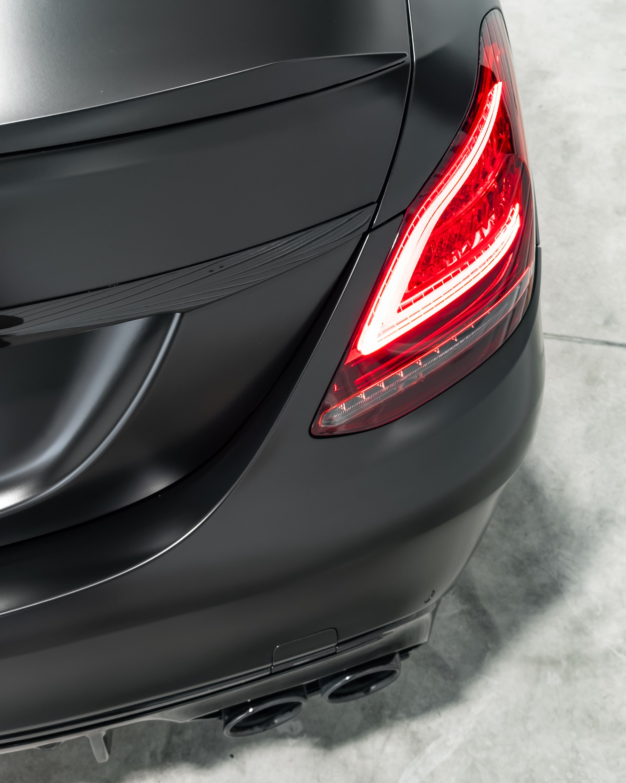 2020 MERCEDES-BENZ C-Class AMG C43 photo