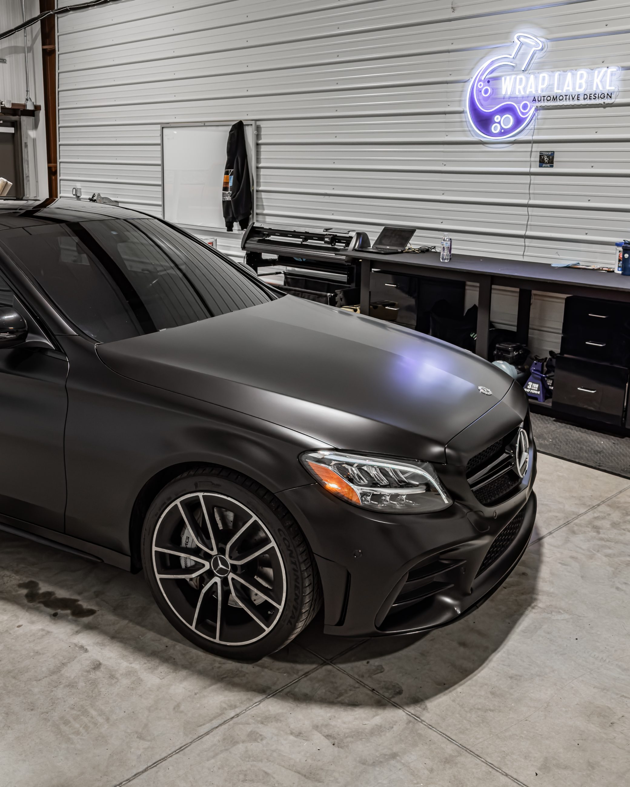 2020 MERCEDES-BENZ C-Class AMG C43 photo